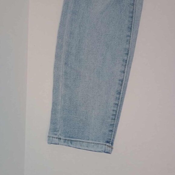 True Craft Jeans Womens Junior Sz 7 Light Blue Skinny Ripped Knee Stone Wash - Picture 3 of 7